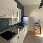 בית אירוח Perto Do Mar, Local *