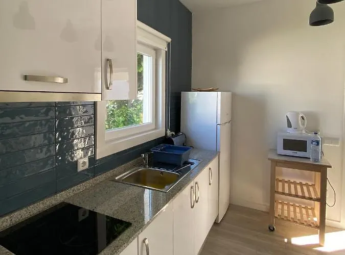 Pansiyon Perto Do Mar, Local *